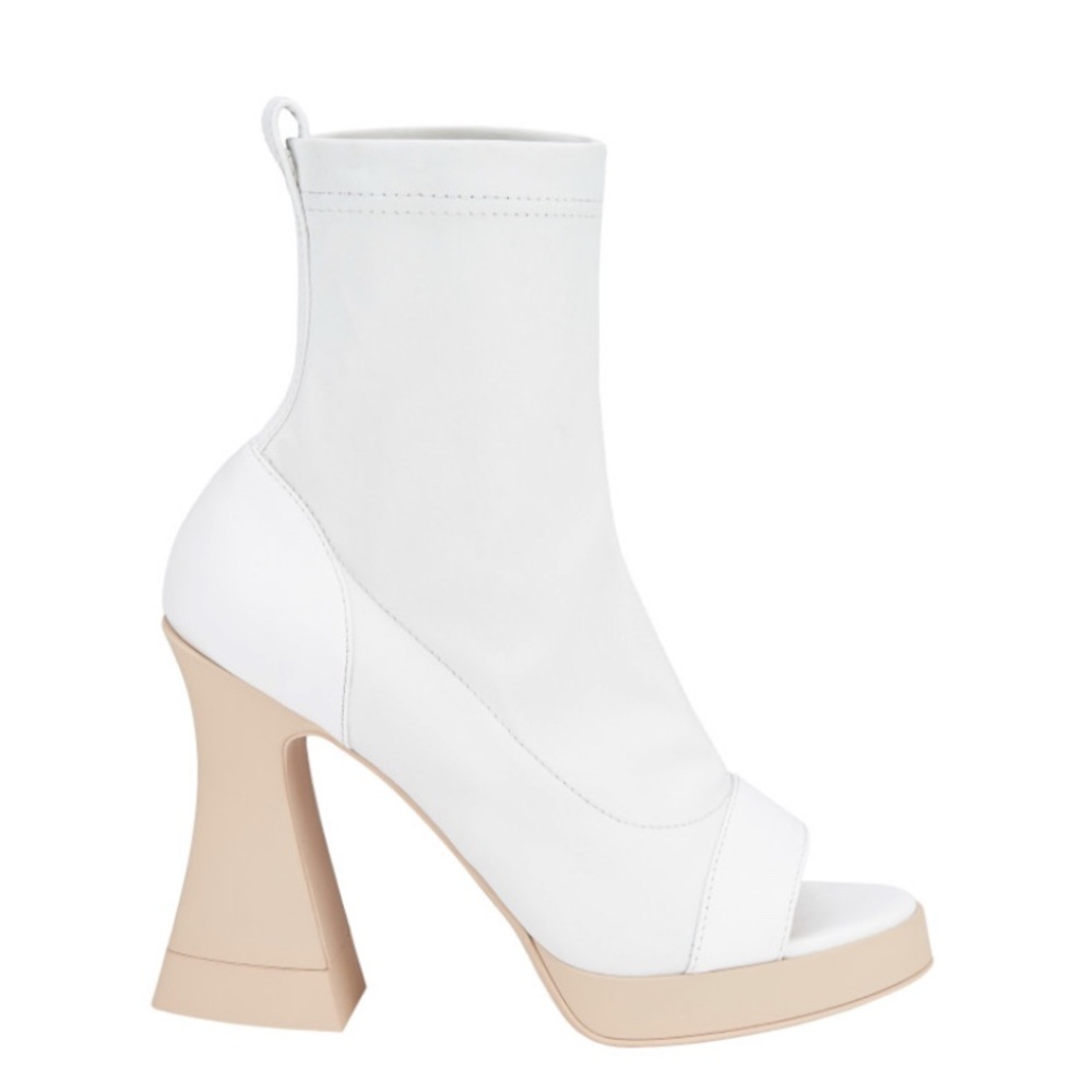 WHITE AGL ANKLE BOOTS SIZE SIZE 37